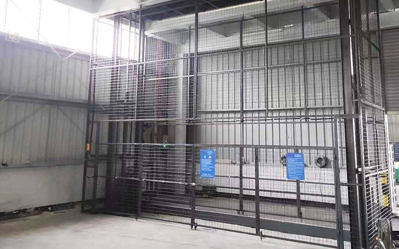 工廠物料搬運設備_液壓升降貨梯安全性能_如何確保升降貨梯的安全性能