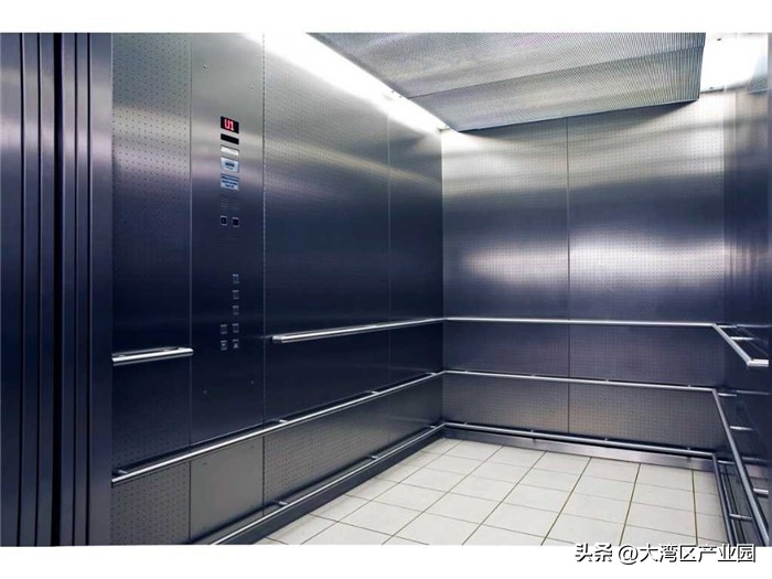 無機房貨梯優點_3噸升降貨梯電梯遂寧如何運行_工業貨梯種類對比
