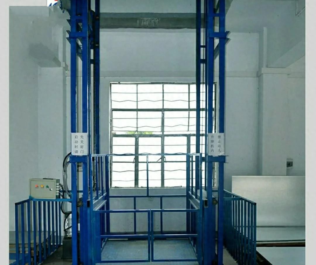 貨梯升降機安裝視頻_貨梯升降機修理_升降貨梯如**修