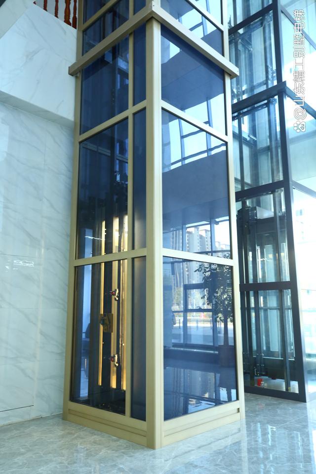 曳引背包電梯展示④